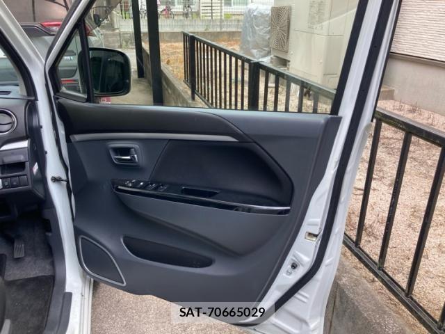 Suzuki WAGON R 2013-12 8338564-8