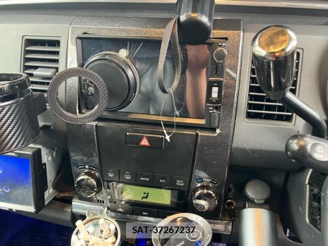 Suzuki WAGON R 2007-12 8338569-16