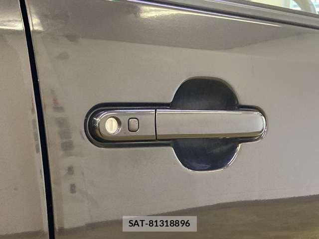 Suzuki WAGON R 2011-08 8369873-13