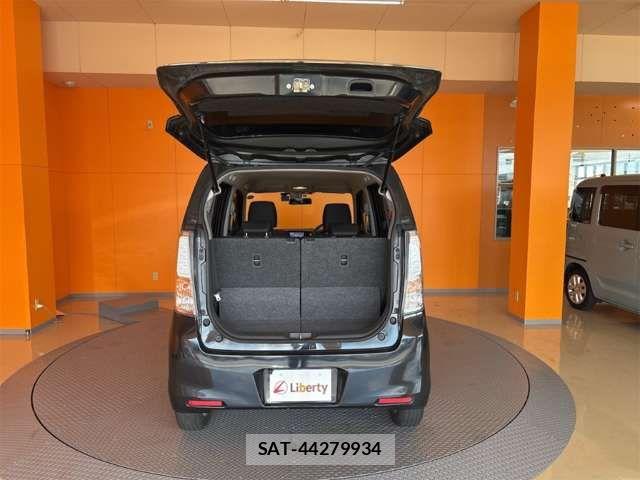 Suzuki WAGON R 2016-01 8369870-13