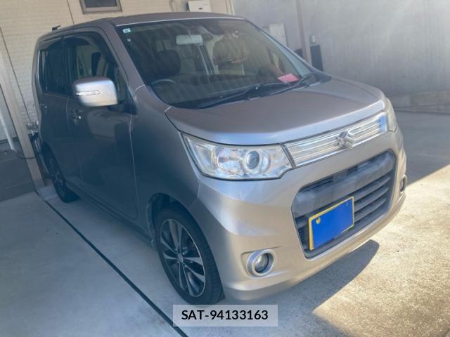 Suzuki WAGON R 2013-09 8369880-1