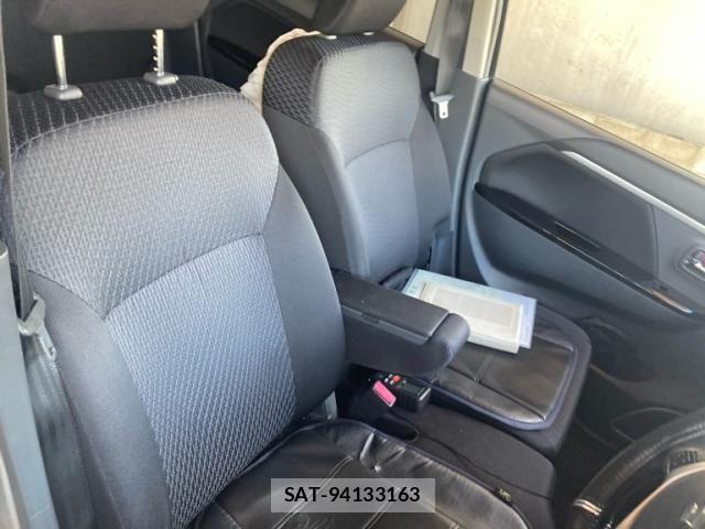 Suzuki WAGON R 2013-09 8369880-3