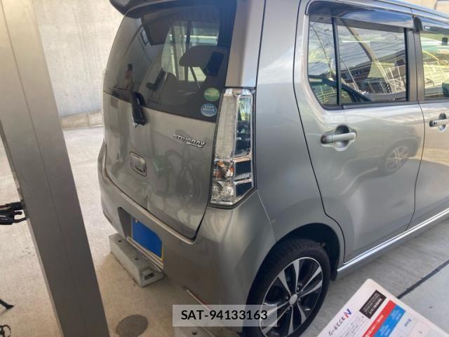 Suzuki WAGON R 2013-09 8369880-6