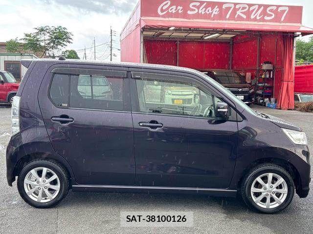 Suzuki WAGON R 2014-01 8369872-3