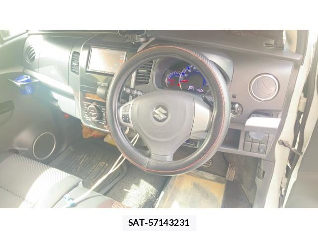 Suzuki WAGON R 2011-07 8369877-17