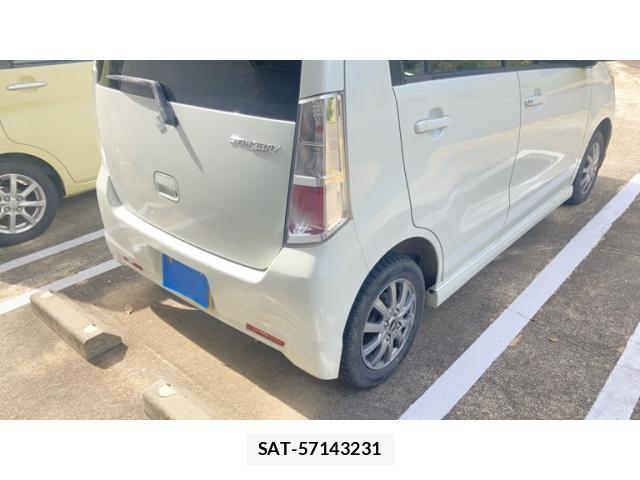 Suzuki WAGON R 2011-07 8369877-4