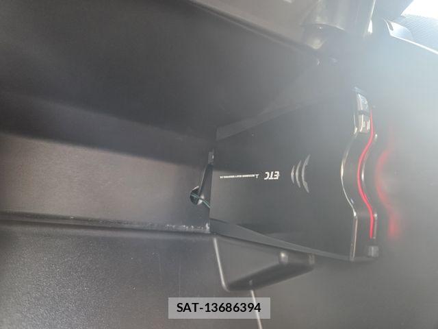 Suzuki WAGON R 2013-09 8369874-11