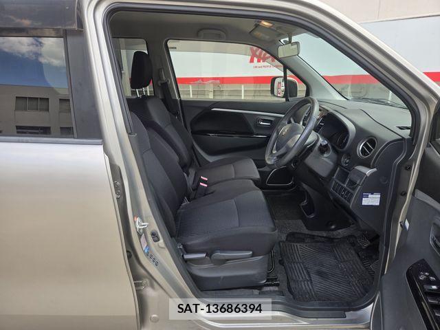 Suzuki WAGON R 2013-09 8369874-6