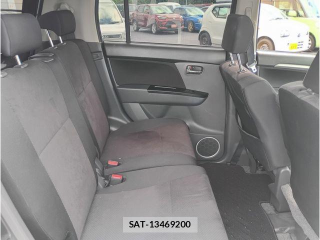 Suzuki WAGON R 2012-05 8415956-13