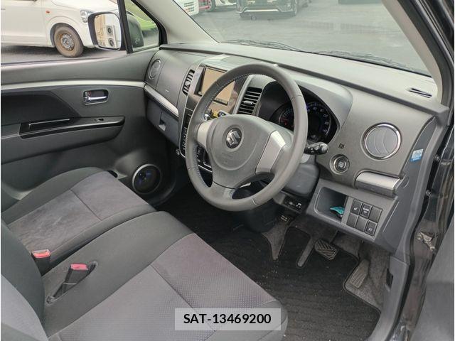 Suzuki WAGON R 2012-05 8415956-8