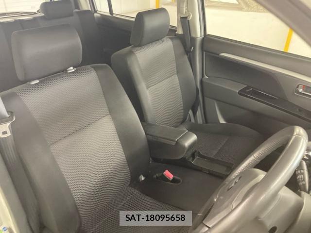 Suzuki WAGON R 2010-11 8415970-11