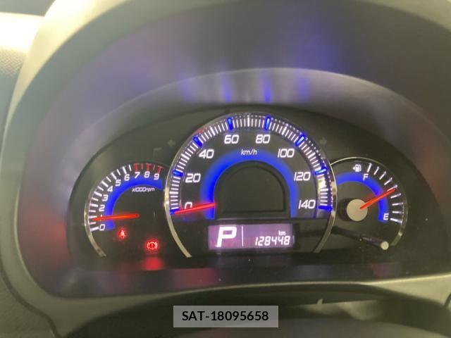 Suzuki WAGON R 2010-11 8415970-16