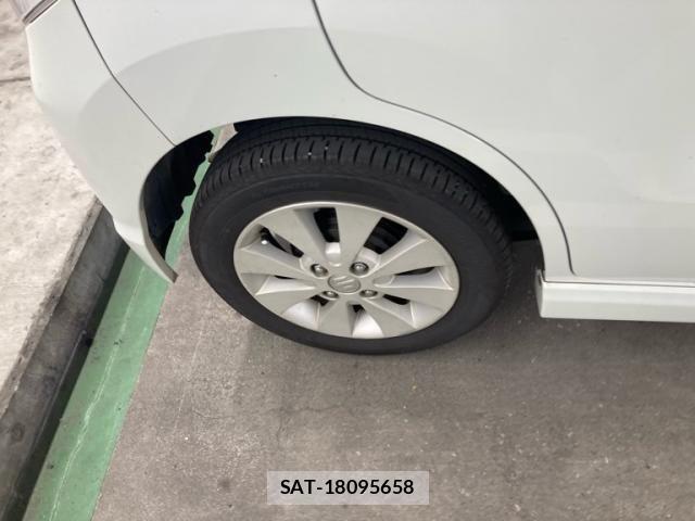 Suzuki WAGON R 2010-11 8415970-8