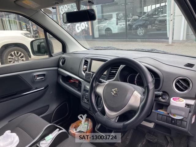 Suzuki WAGON R 2014-04 8415971-8