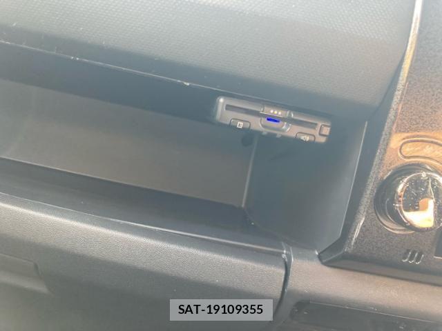Suzuki WAGON R 2008-02 8415980-15