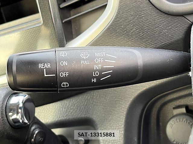 Suzuki WAGON R 2015-12 8415949-11