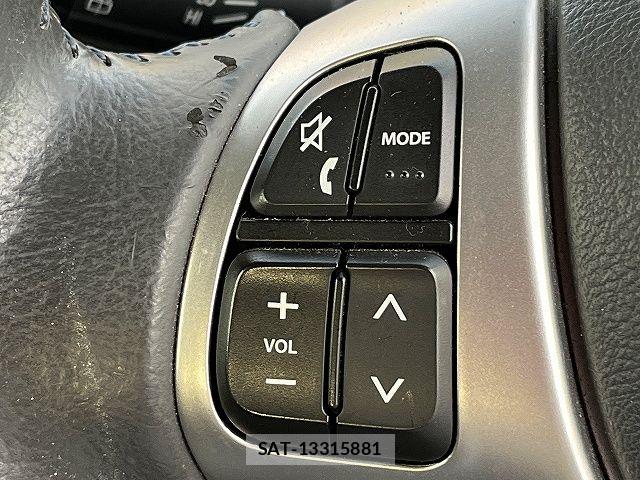 Suzuki WAGON R 2015-12 8415949-5
