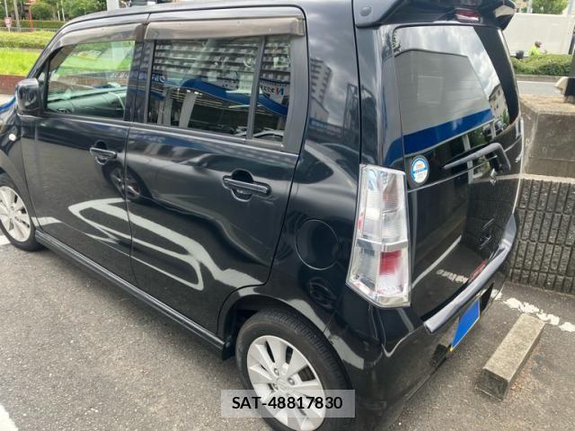 Suzuki WAGON R 2009-12 8458802-4