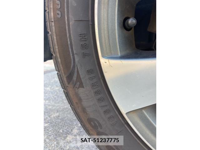 Suzuki WAGON R 2011-08 8528311-10