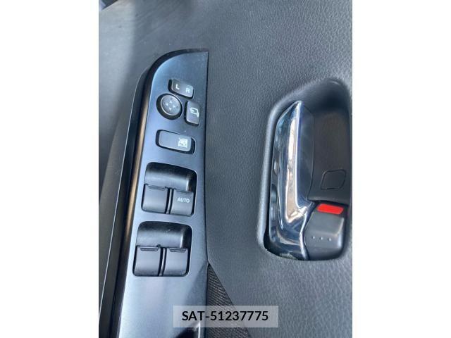 Suzuki WAGON R 2011-08 8528311-15