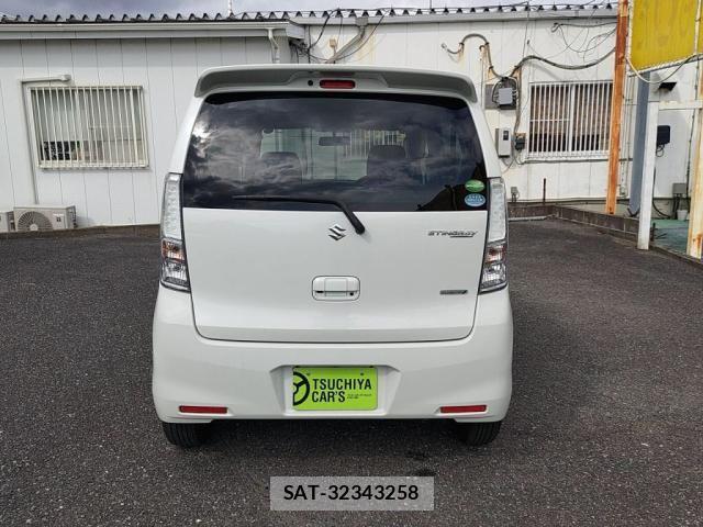 Suzuki WAGON R 2013-11 8528302-9