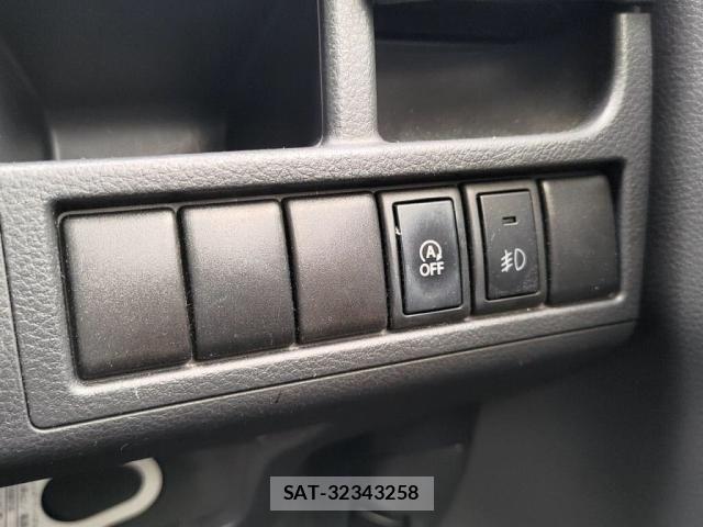 Suzuki WAGON R 2013-11 8528302-15