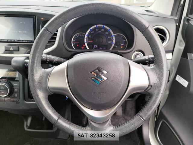 Suzuki WAGON R 2013-11 8528302-19