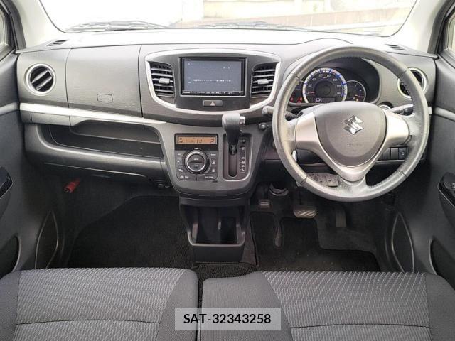 Suzuki WAGON R 2013-11 8528302-2