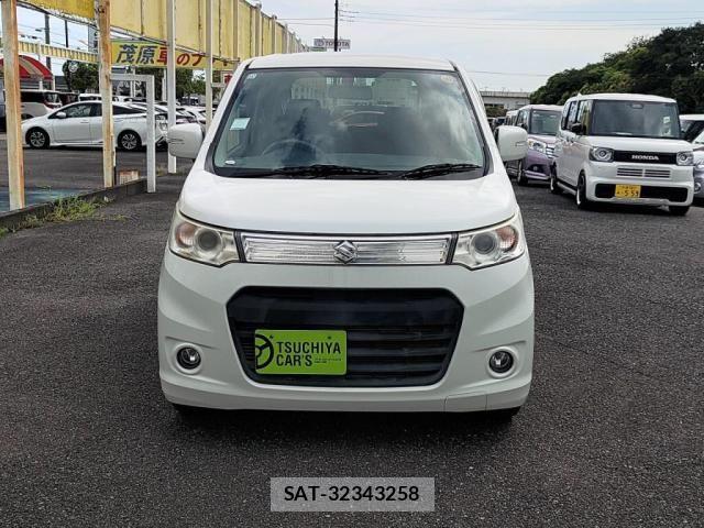 Suzuki WAGON R 2013-11 8528302-8