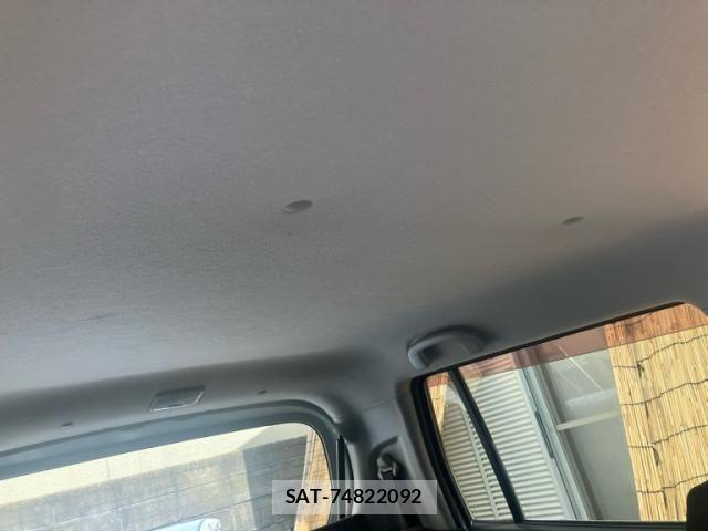 Suzuki WAGON R 2011-02 8528315-11