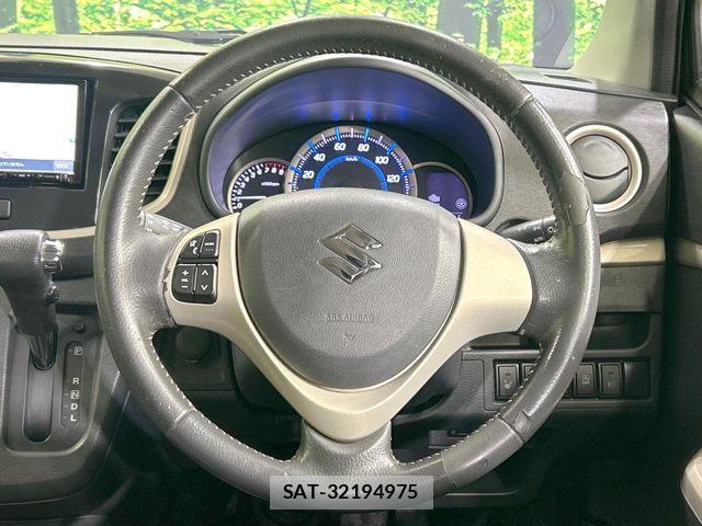 Suzuki WAGON R 2015-01 8528301-10