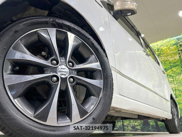 Suzuki WAGON R 2015-01 8528301-12