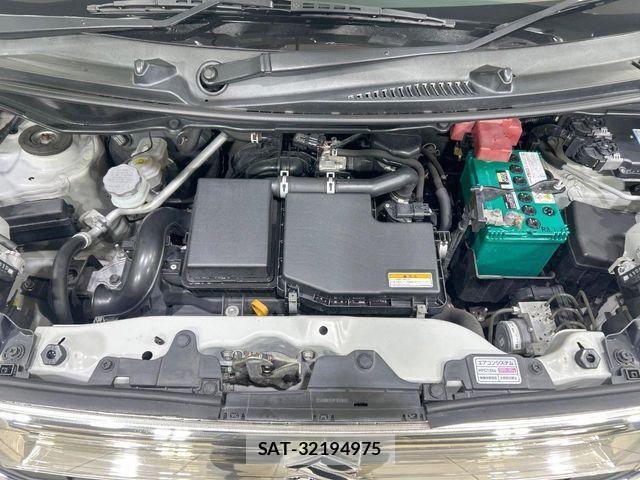 Suzuki WAGON R 2015-01 8528301-17