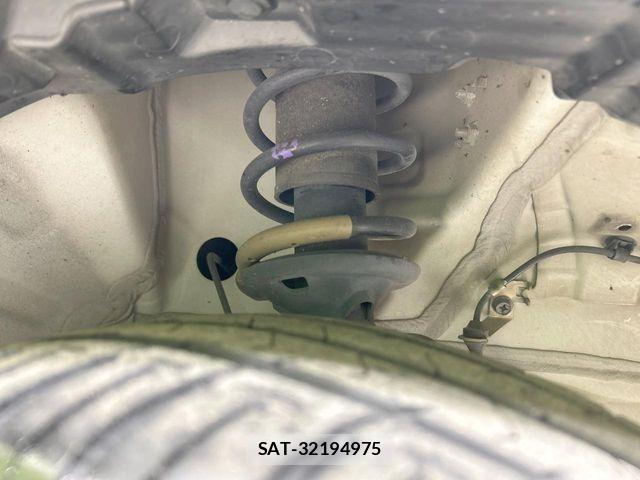 Suzuki WAGON R 2015-01 8528301-19