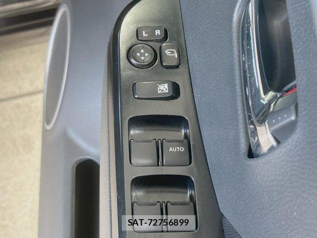 Suzuki WAGON R 2011-03 8564162-4
