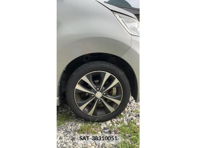 Suzuki WAGON R 2013-09 8564160-3