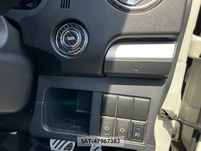Suzuki WAGON R 2012-03 8564163-13
