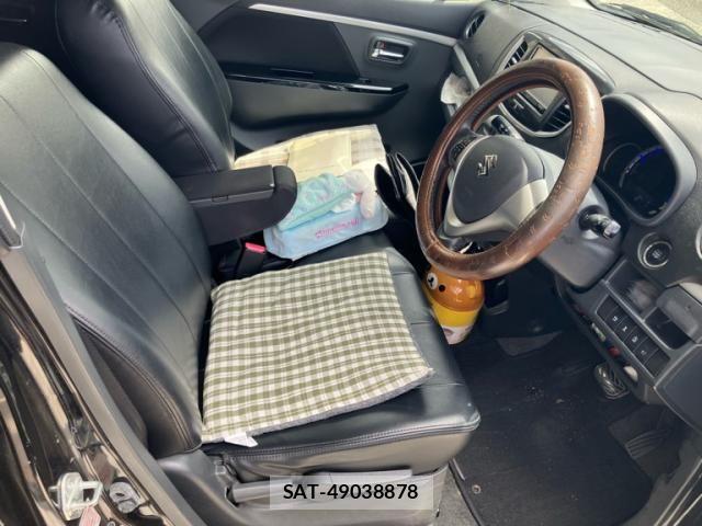 Suzuki WAGON R 2013-11 8662518-21