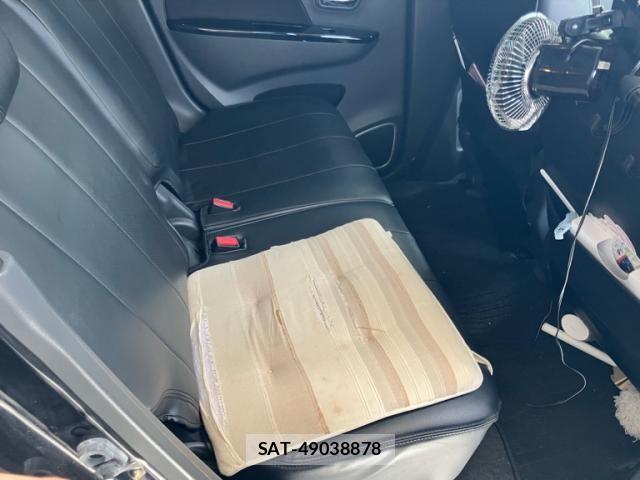 Suzuki WAGON R 2013-11 8662518-24