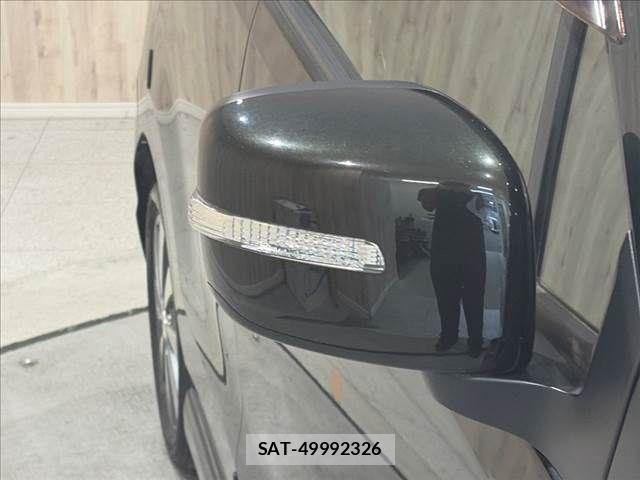 Suzuki WAGON R 2009-08 8662516-21