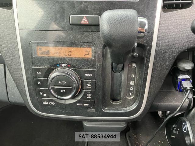 Suzuki WAGON R 2008-10 8662524-17