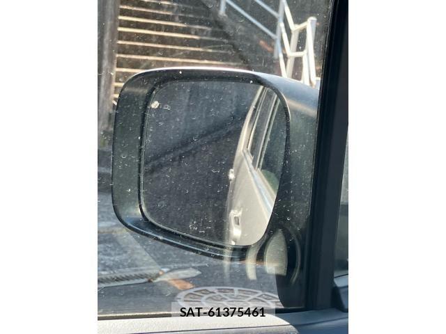 Suzuki WAGON R 2015-04 8662519-24