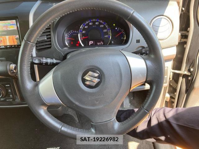 Suzuki WAGON R 2011-09 8686956-17