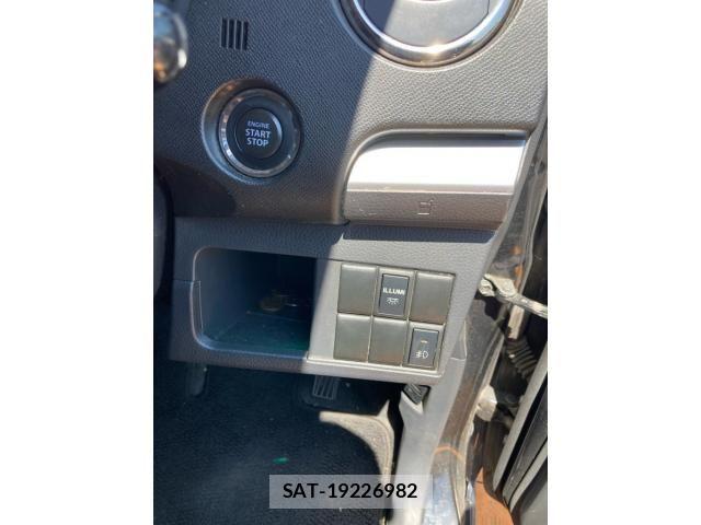 Suzuki WAGON R 2011-09 8686956-19