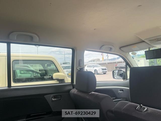 Suzuki WAGON R 2012-01 8746968-12