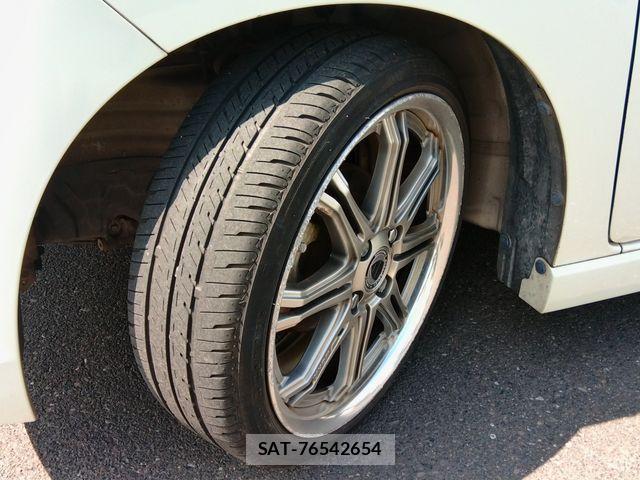 Suzuki WAGON R 2012-09 8832600-14