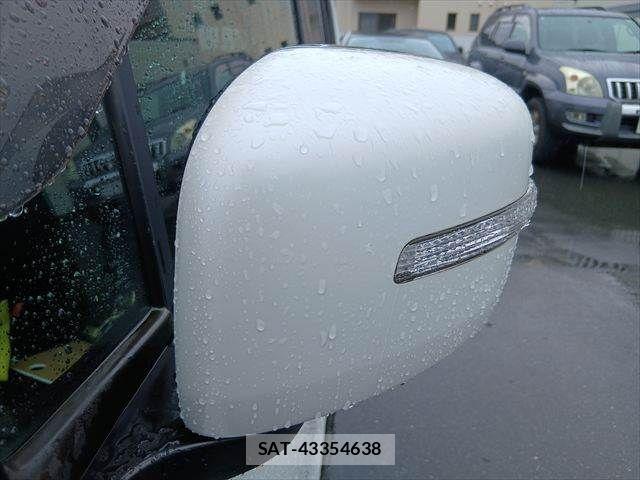 Suzuki WAGON R 2011-11 8851140-23