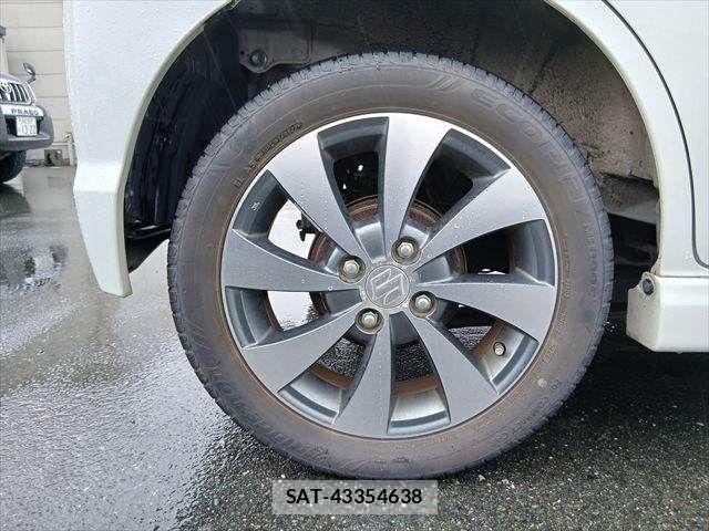 Suzuki WAGON R 2011-11 8851140-25