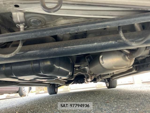 Suzuki WAGON R 2012-04 8872436-10