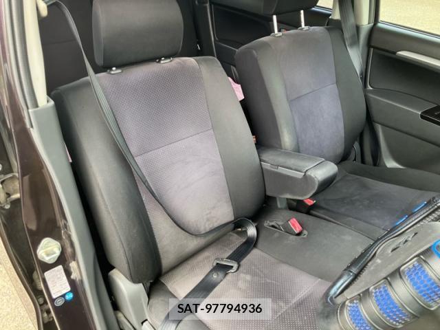 Suzuki WAGON R 2012-04 8872436-17